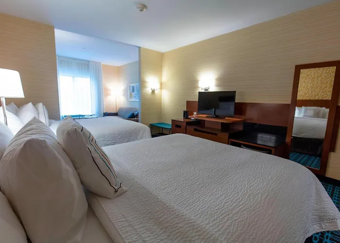 Fairfield Inn & Suites By Marriott Atlanta Woodstock