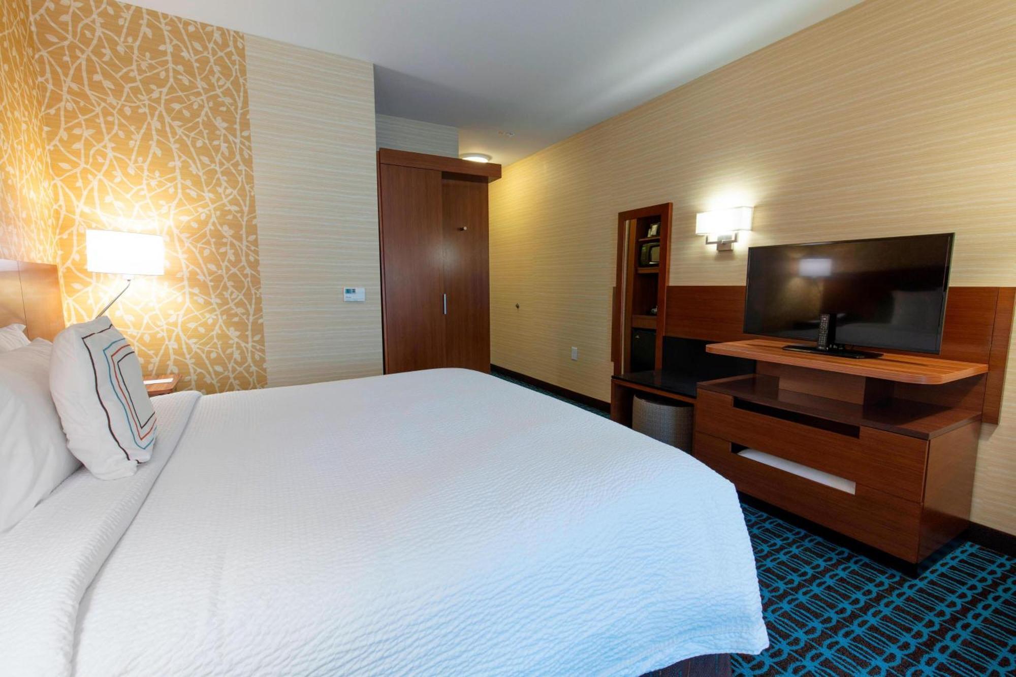 Fairfield & By Marriott Atlanta Hotel