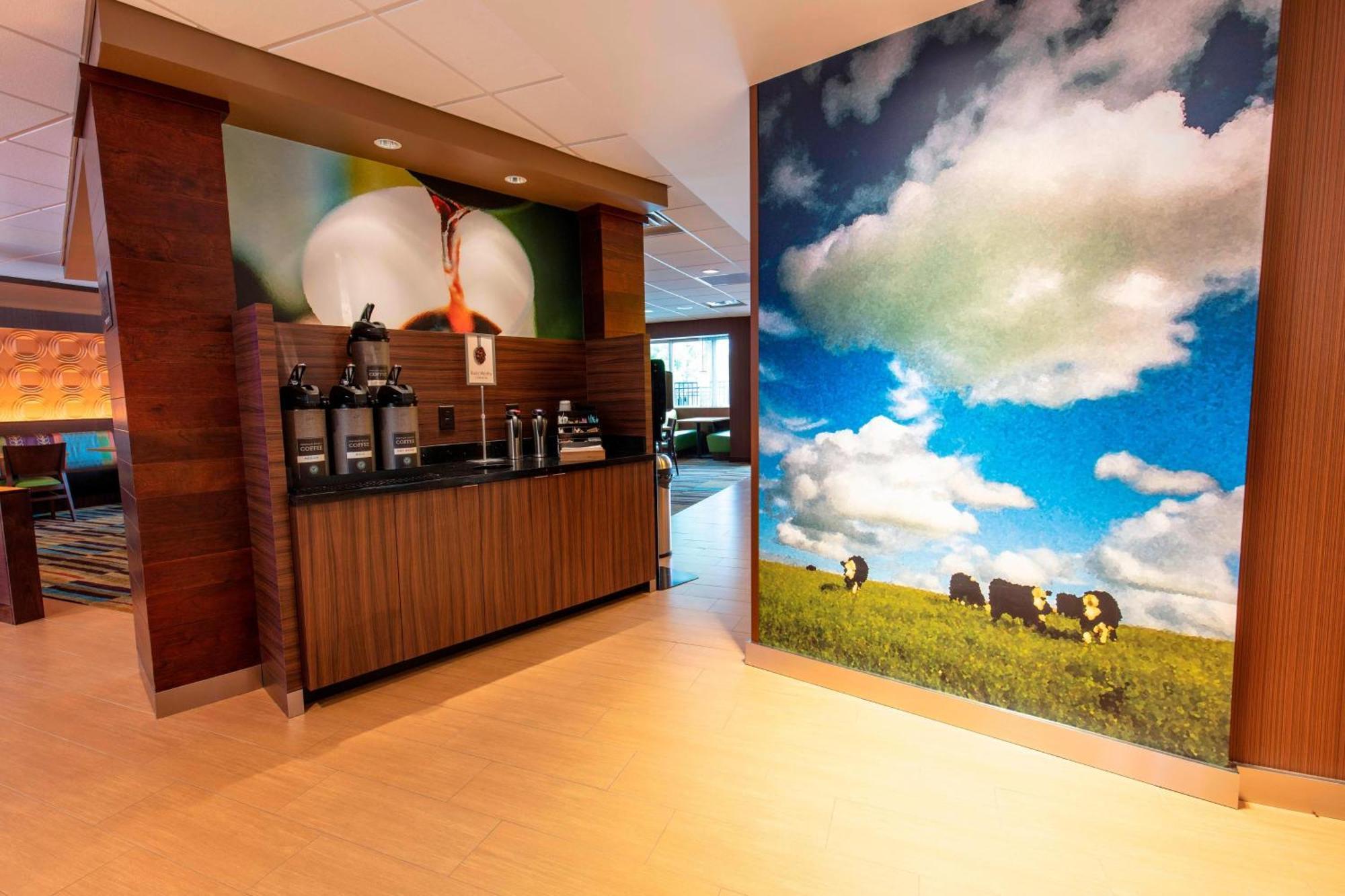 Hotel Fairfield & By Marriott Atlanta