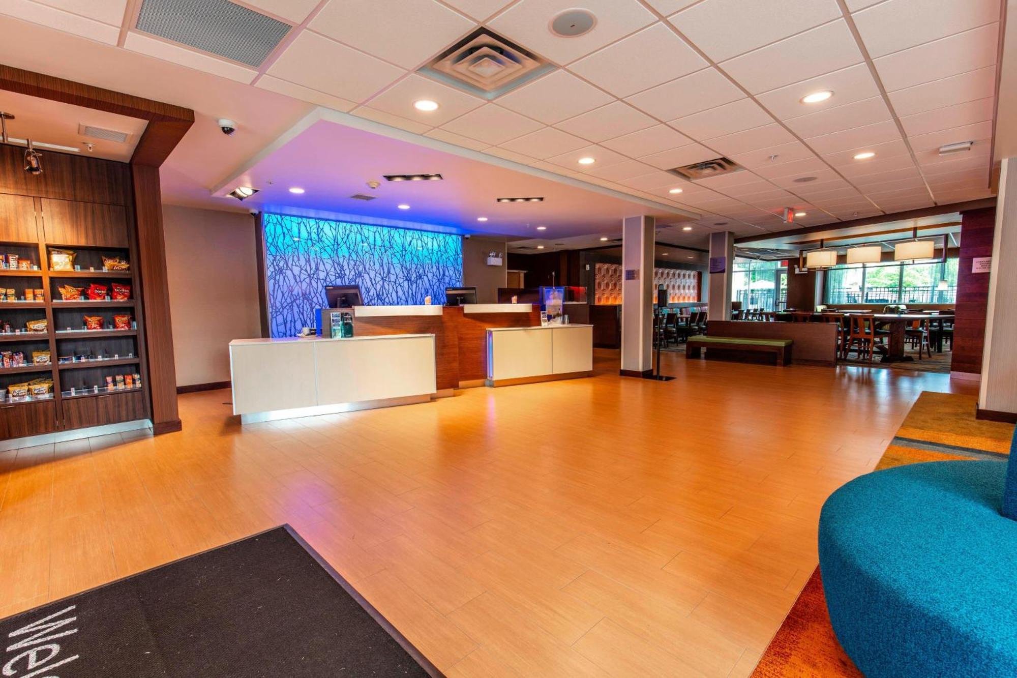 Fairfield & By Marriott Atlanta Hotel